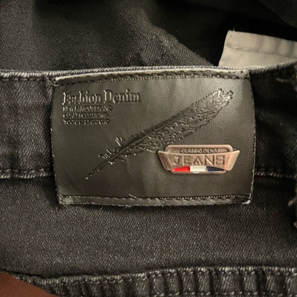 Fashion Denim Jeans EUC - Picture 9 of 12